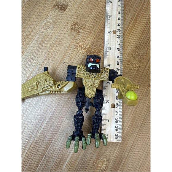 LEGO Bionicle 2006 Piraka Vezok McDonalds Happy Meal Action Figure Toy - Picture 9 of 9